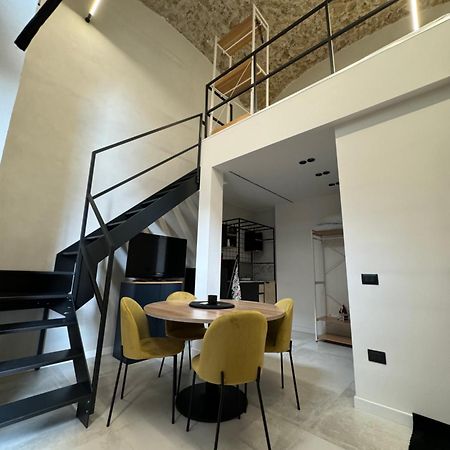 לינה וארוחת בוקר נאפולי Casa Antonia מראה חיצוני תמונה