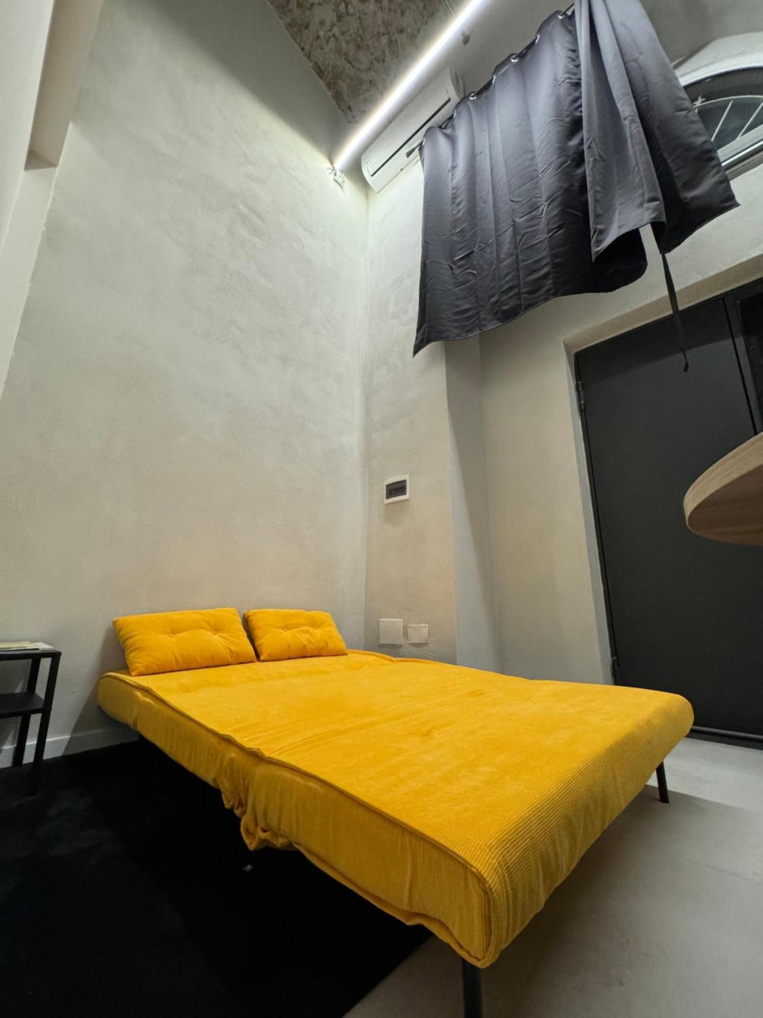 לינה וארוחת בוקר נאפולי Casa Antonia מראה חיצוני תמונה