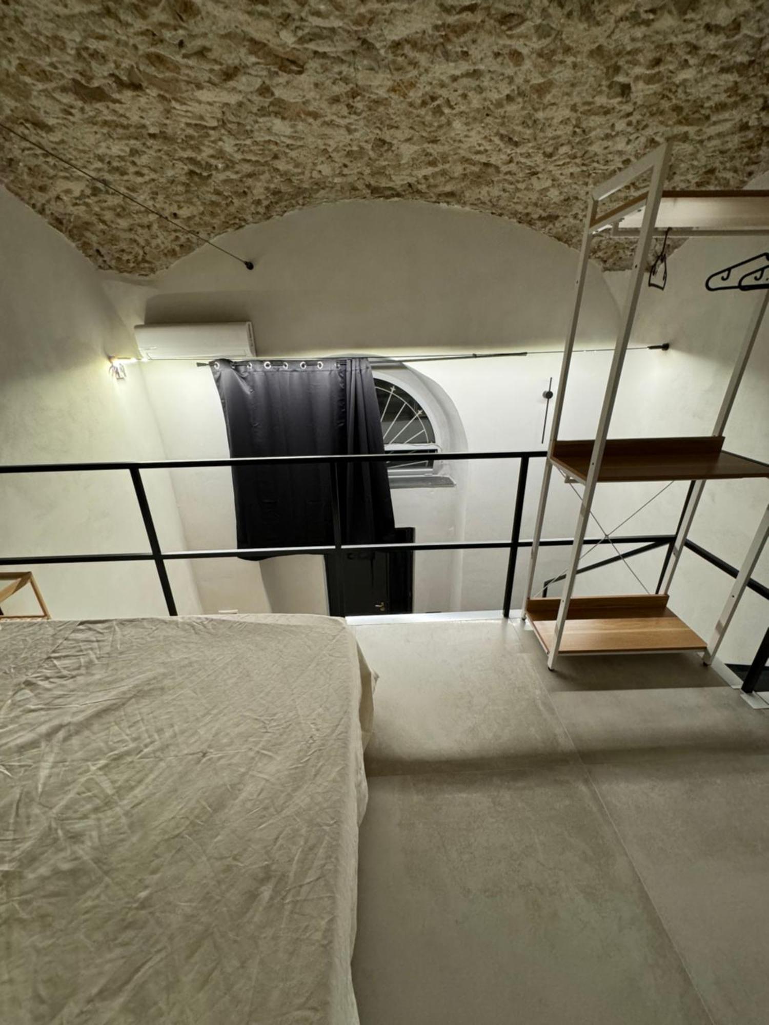 לינה וארוחת בוקר נאפולי Casa Antonia מראה חיצוני תמונה
